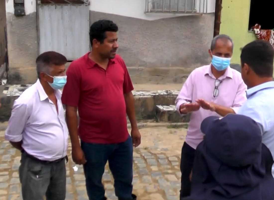 Camacã: Prefeito Paulo do Gás leva asfalto para Leoventura com recursos próprios